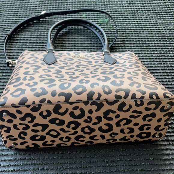 Kate Spade darcy graphic leopard large satchel - Picture 3 of 16